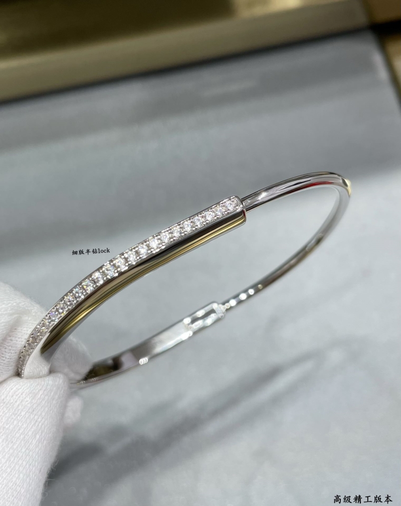 T*f*ny bracelets